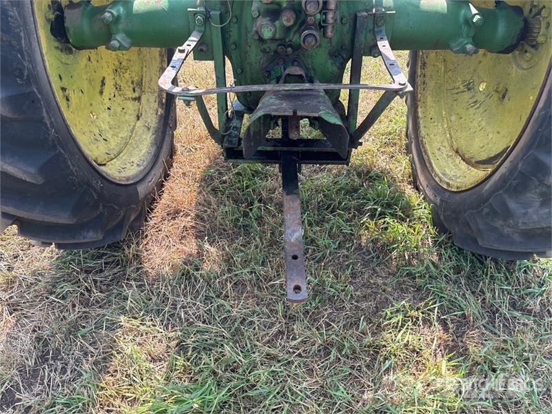 John Deere Model A 拖拉机/农用车