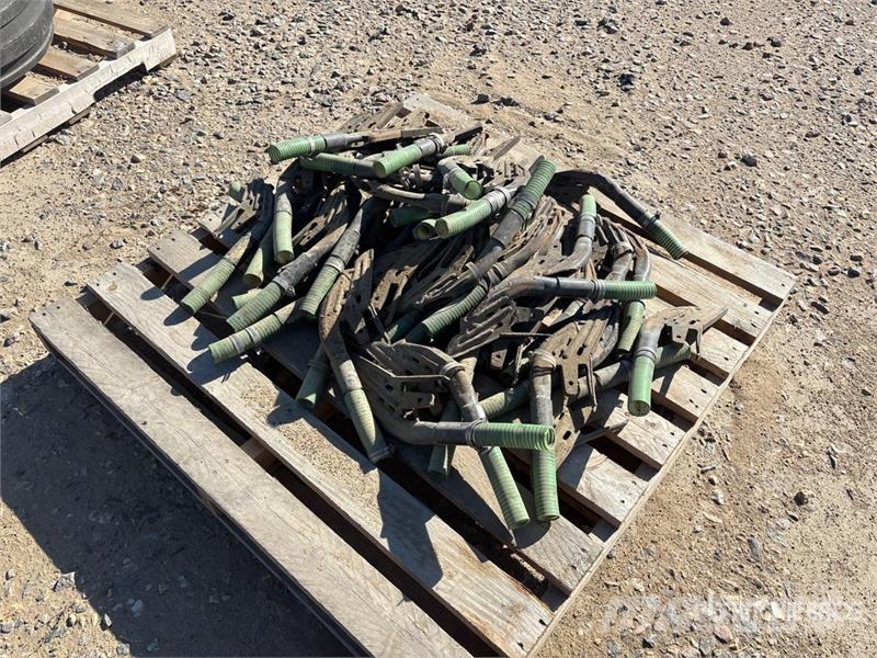 John Deere of (56) John Deere Fertilizer Openers Other fertilizing machines and accessories