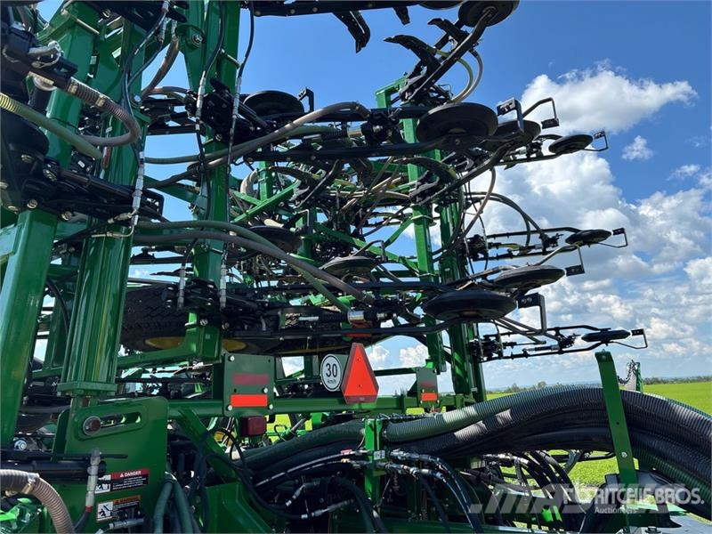 John Deere P556 Mechanické sejačky