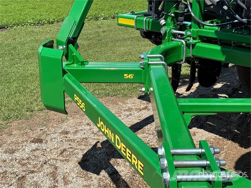 John Deere P556 Mechanické sejačky