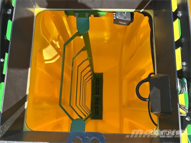 John Deere P556 Mechanické sejačky