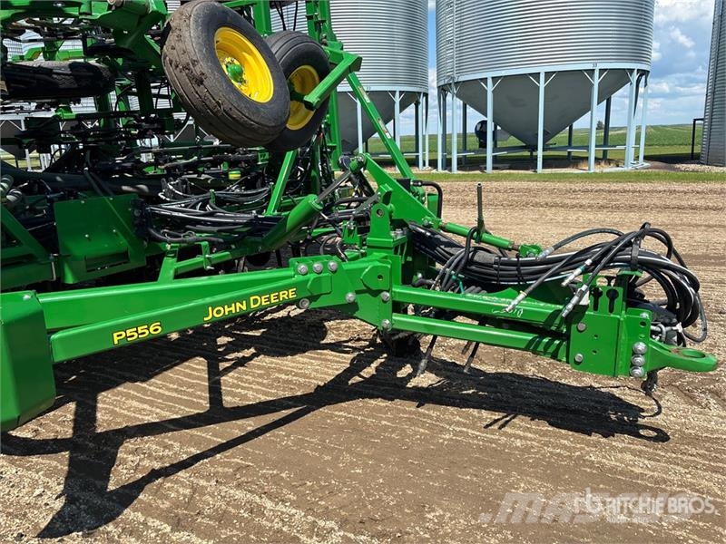 John Deere P556 Mechanické sejačky
