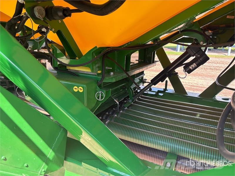 John Deere P556 Mechanické sejačky
