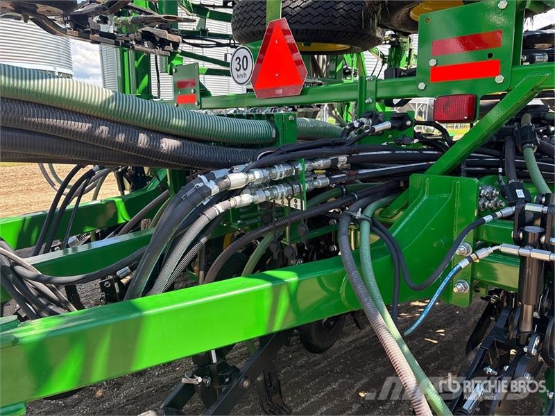 John Deere P556 Mechanické sejačky