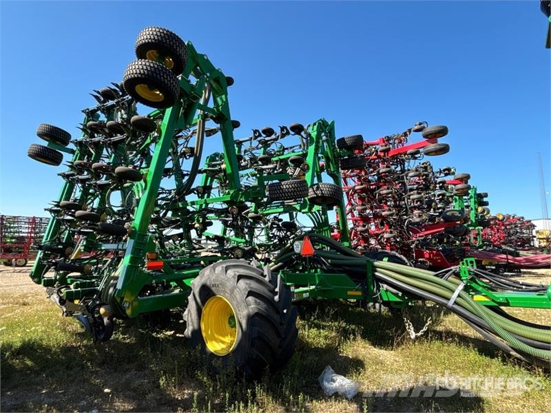 John Deere P680 80 in Air Drill Sejalnice