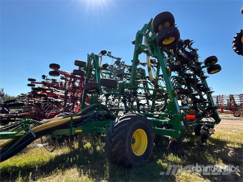 John Deere P680 80 in Air Drill Sejalnice