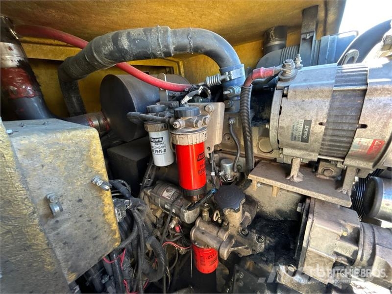 John Deere Power Tech 4045HF285 1000000 BTU Flameless Space H Обладнання для прогріву і розморожування
