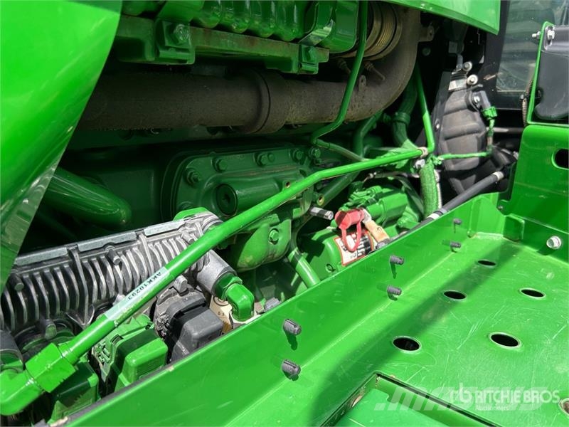 John Deere R4038 Selbstfahrende Sprühgeräte