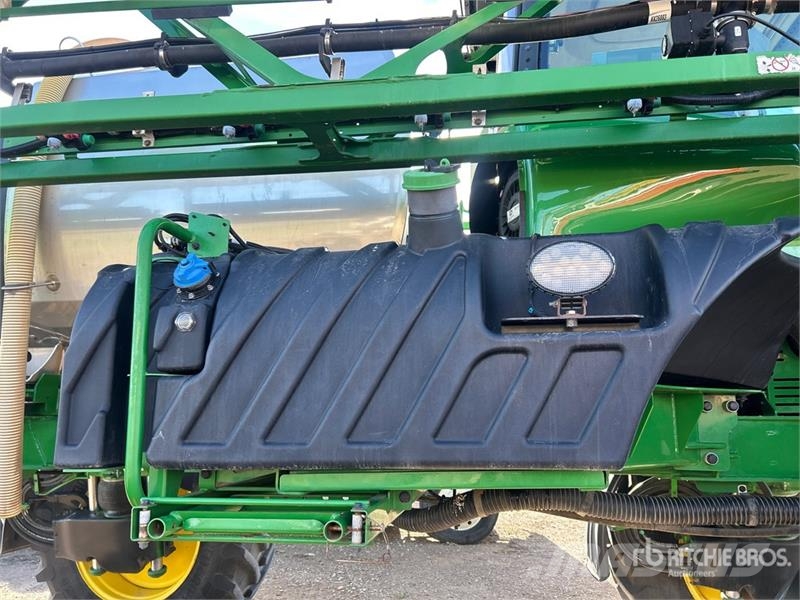 John Deere R4038 رشاشات ذاتية الحركة