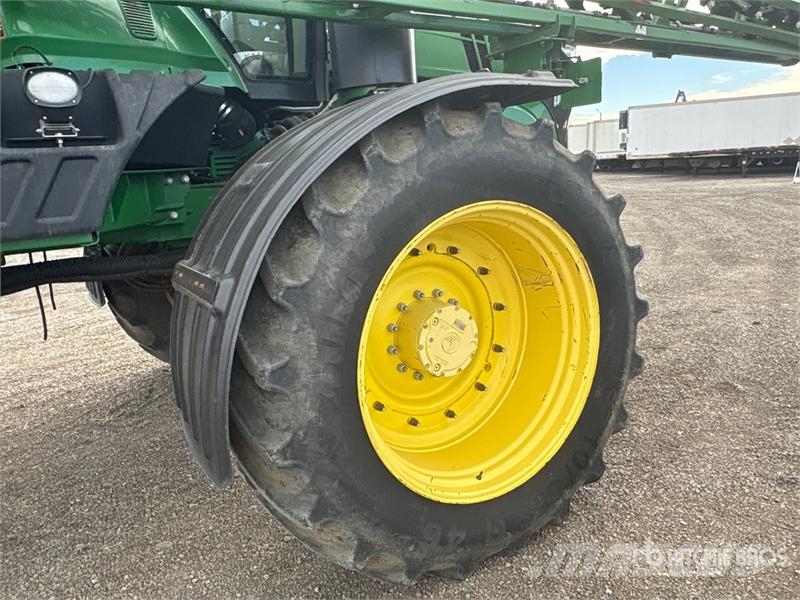 John Deere R4045 Samohodne škropilnice