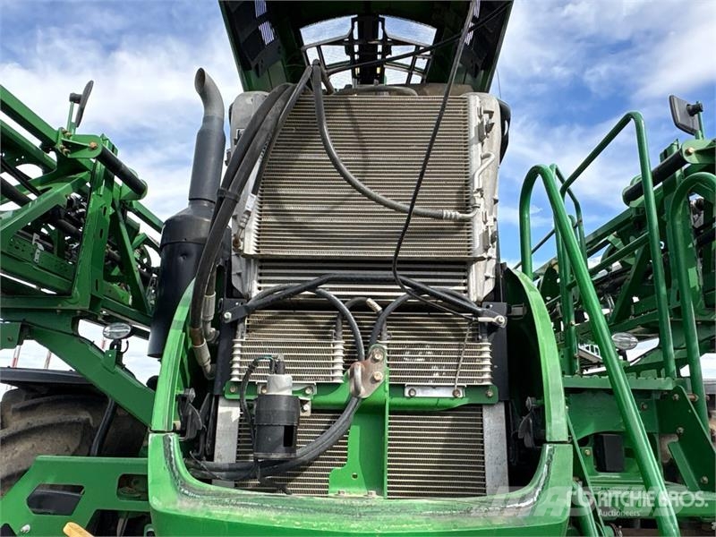 John Deere R4045 Samohodne škropilnice