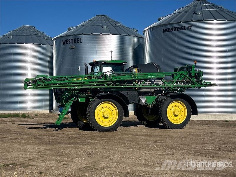 John Deere R4045 Önjáró trágyaszórók