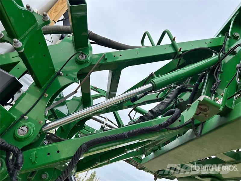 John Deere R4045 رشاشات ذاتية الحركة