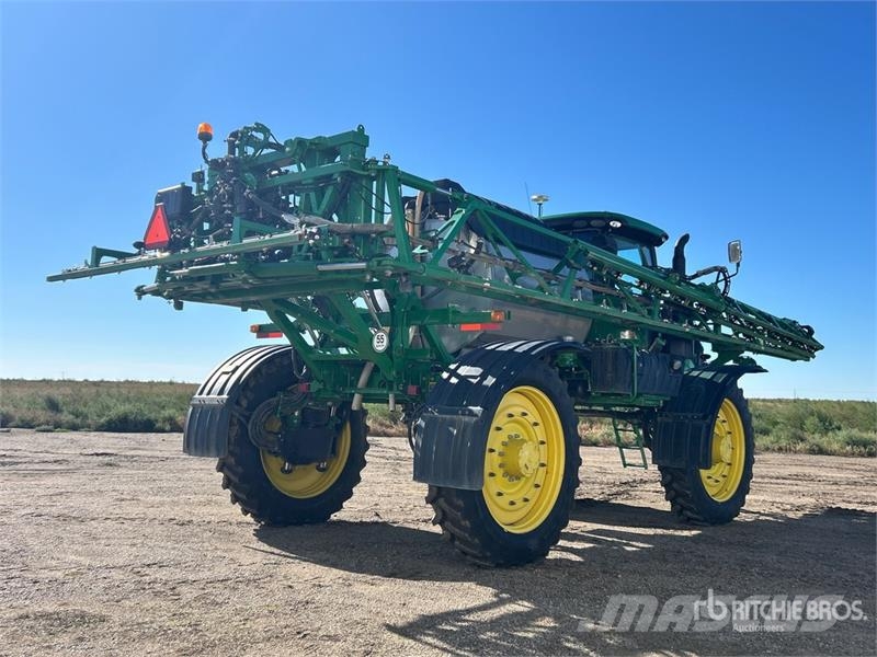 John Deere R4045 Önjáró trágyaszórók