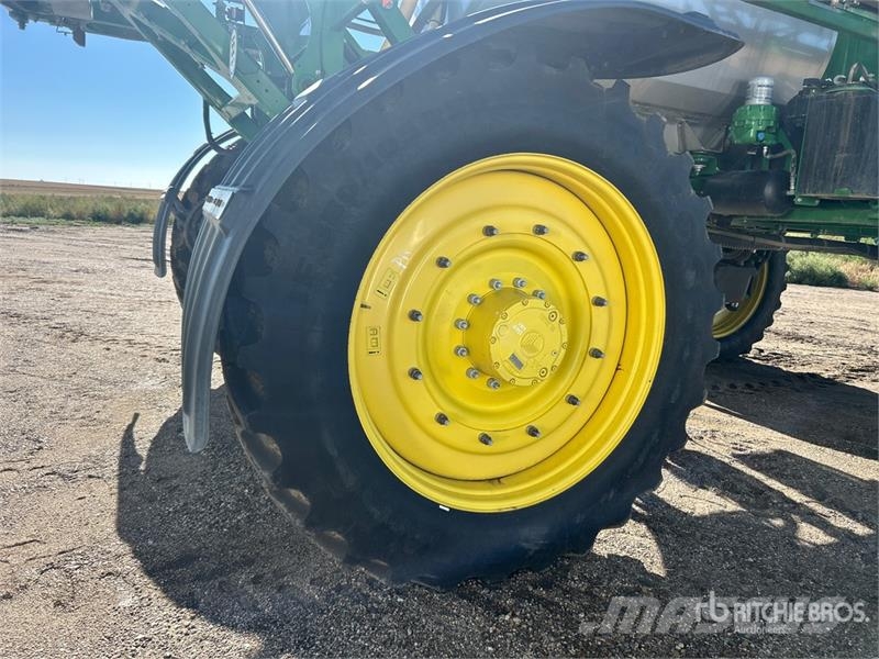 John Deere R4045 Önjáró trágyaszórók