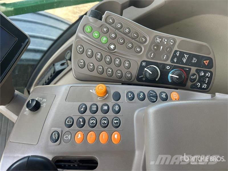 John Deere R4045 Önjáró trágyaszórók