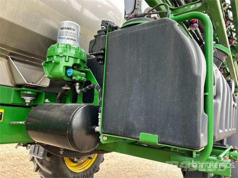 John Deere R4045 رشاشات ذاتية الحركة