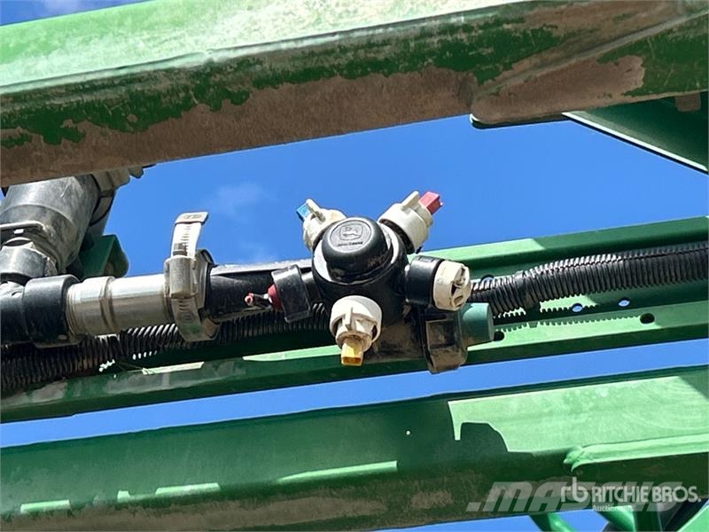 John Deere R4045 Önjáró trágyaszórók