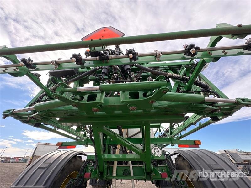 John Deere R4045 Samohodne škropilnice
