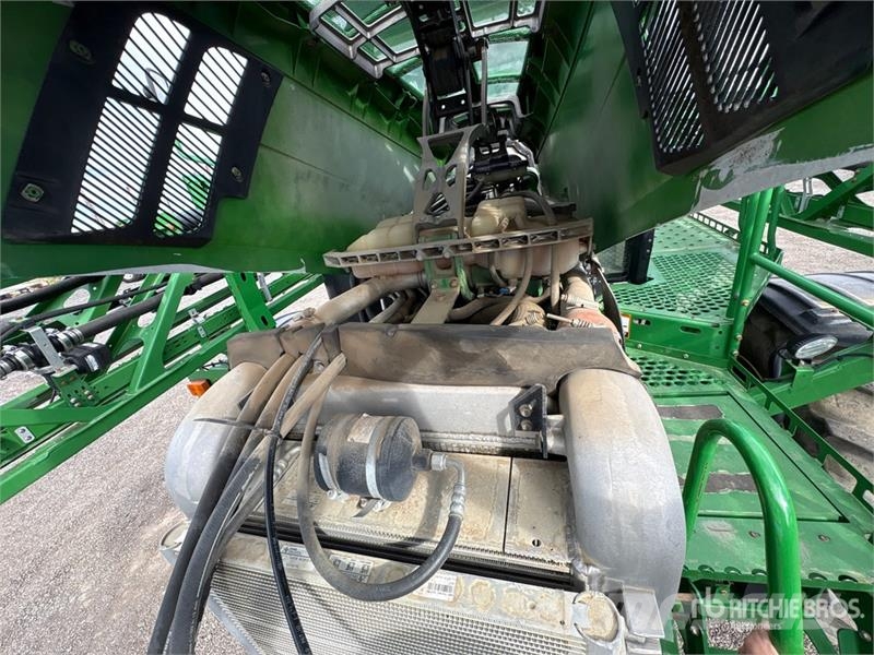 John Deere R4045 Samohodne škropilnice