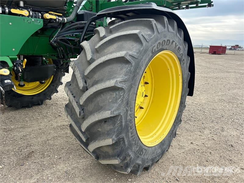 John Deere R4045 رشاشات ذاتية الحركة