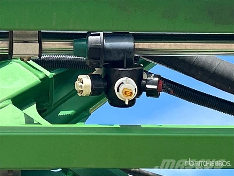 John Deere R4045 Önjáró trágyaszórók