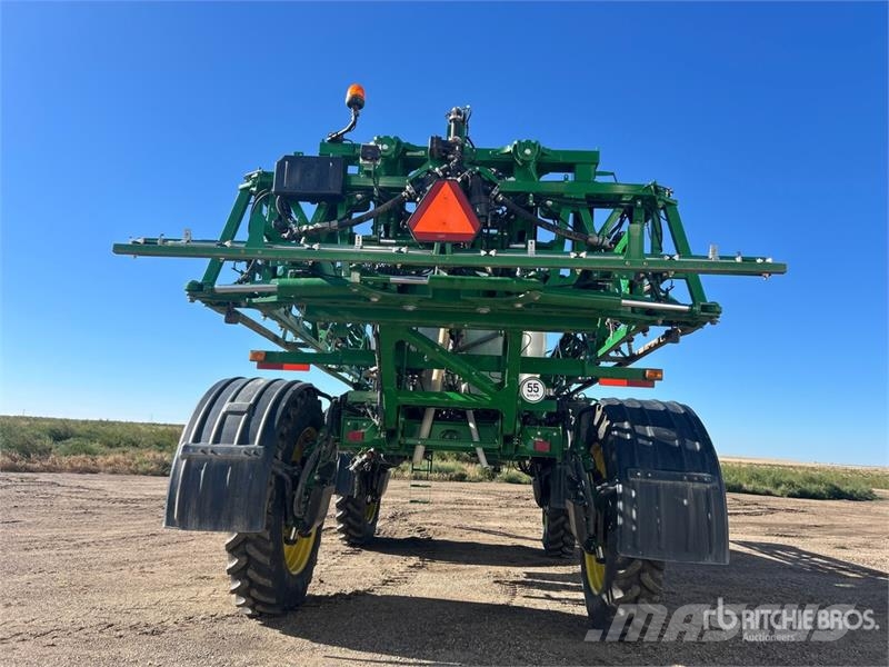John Deere R4045 Önjáró trágyaszórók