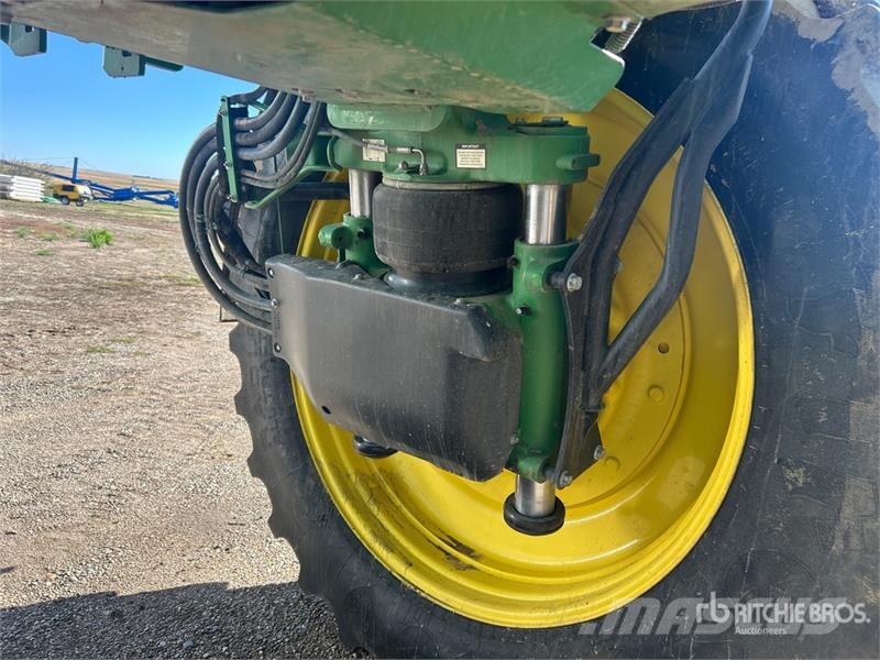 John Deere R4045 Önjáró trágyaszórók