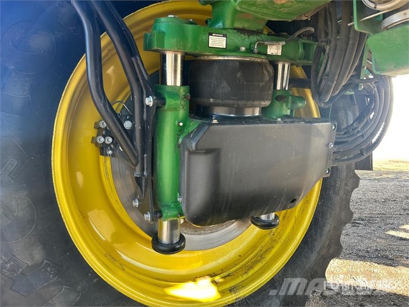 John Deere R4045 Önjáró trágyaszórók