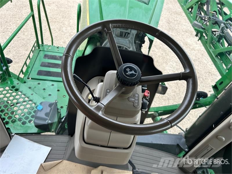 John Deere R4045 رشاشات ذاتية الحركة