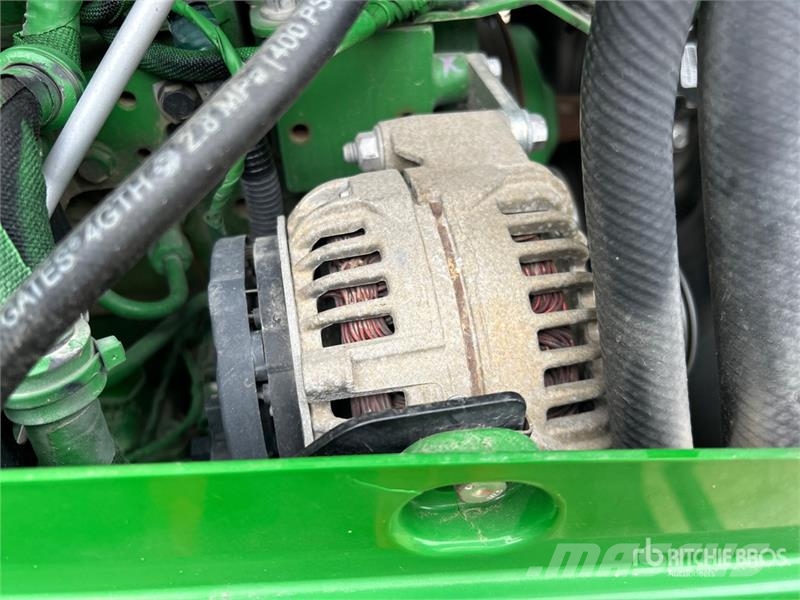 John Deere R4045 رشاشات ذاتية الحركة