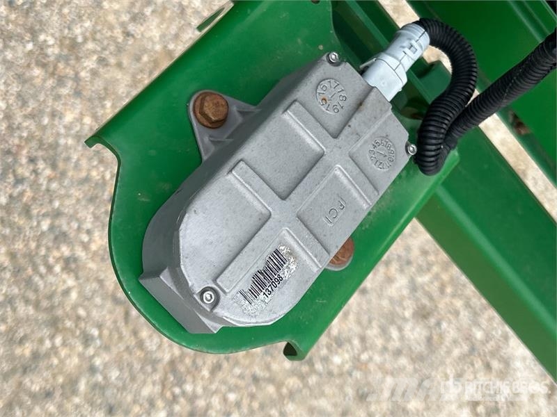 John Deere R4045 رشاشات ذاتية الحركة