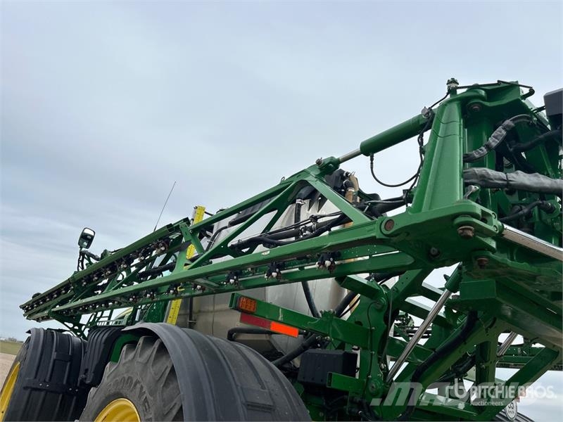 John Deere R4045 رشاشات ذاتية الحركة