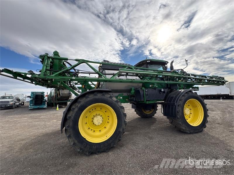 John Deere R4045 Samohodne škropilnice