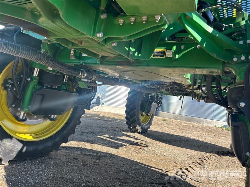 John Deere R4045 Önjáró trágyaszórók