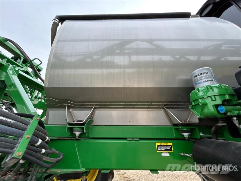John Deere R4045 رشاشات ذاتية الحركة