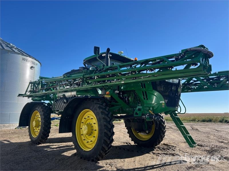 John Deere R4045 Önjáró trágyaszórók