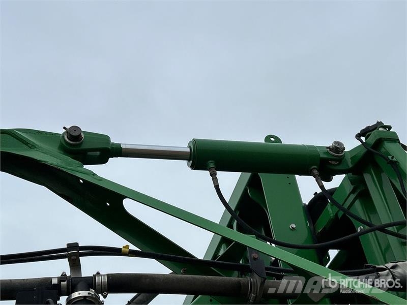 John Deere R4045 رشاشات ذاتية الحركة