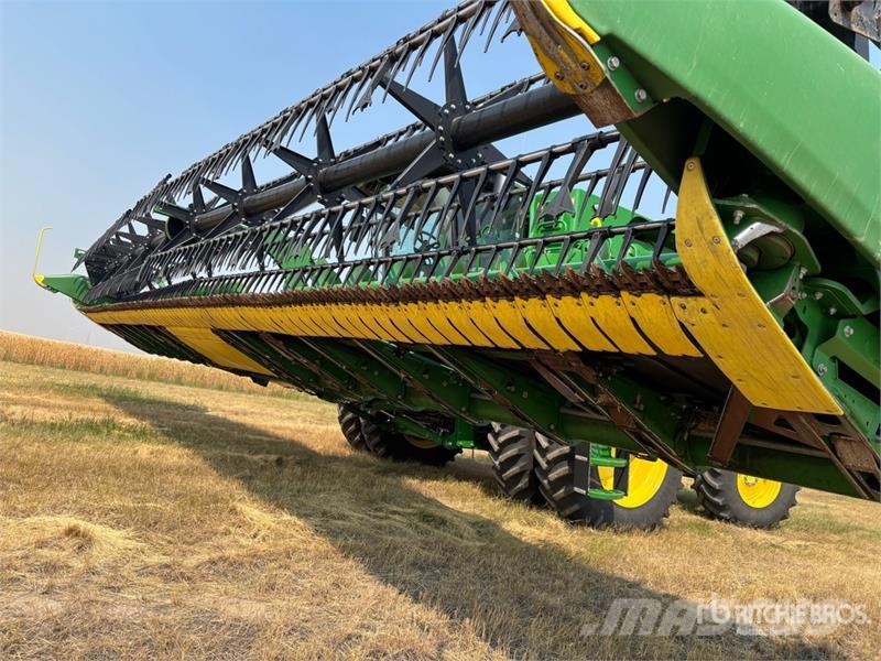 John Deere RD40F 40 ft Draper Hydra Flex Combine Header Skärbord