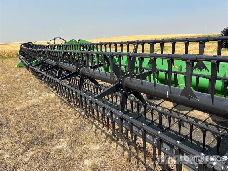 John Deere RD40F 40 ft Draper Hydra Flex Combine Header Skärbord