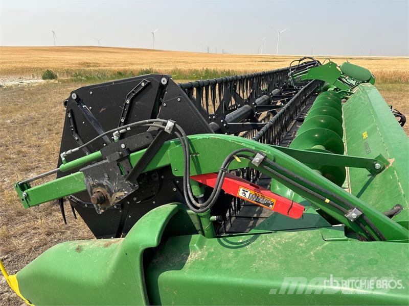 John Deere RD40F 40 ft Draper Hydra Flex Combine Header Skärbord