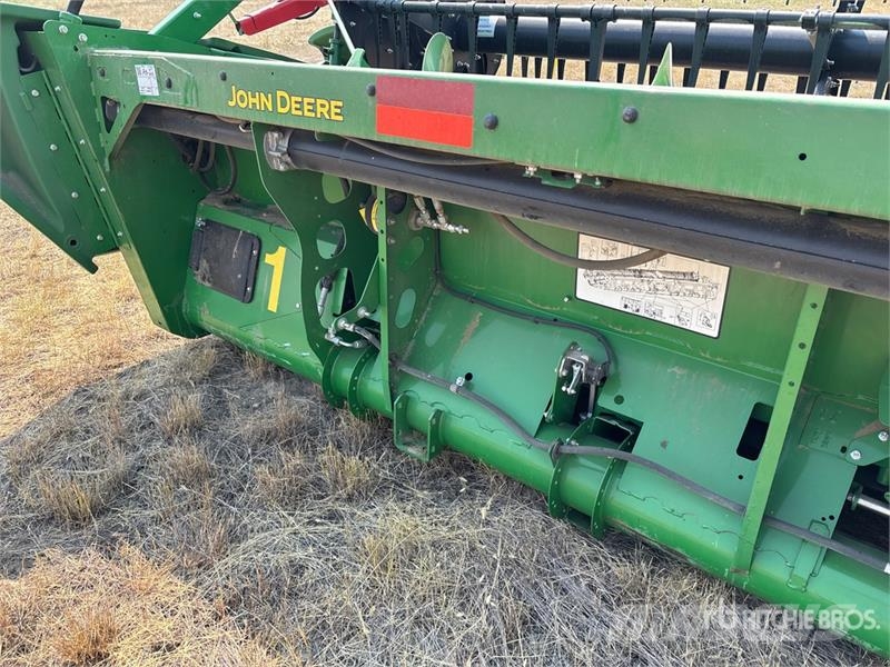 John Deere RD40F 40 ft Draper Hydra Flex Combine Header Skärbord