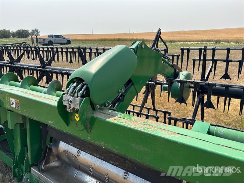 John Deere RD40F 40 ft Draper Hydra Flex Combine Header Skärbord