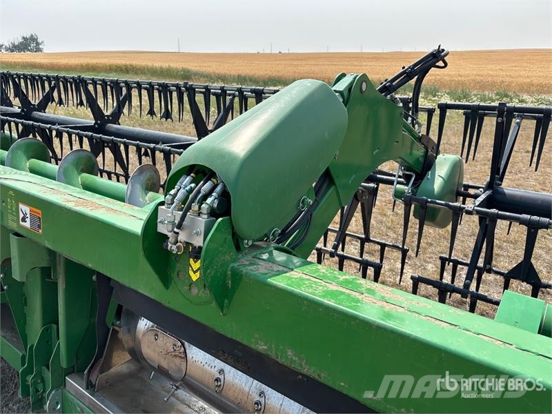 John Deere RD40F 40 ft Draper Hydra Flex Combine Header Skärbord