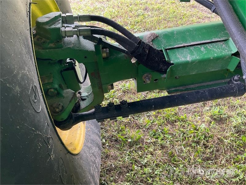John Deere S670 Moissonneuse batteuse