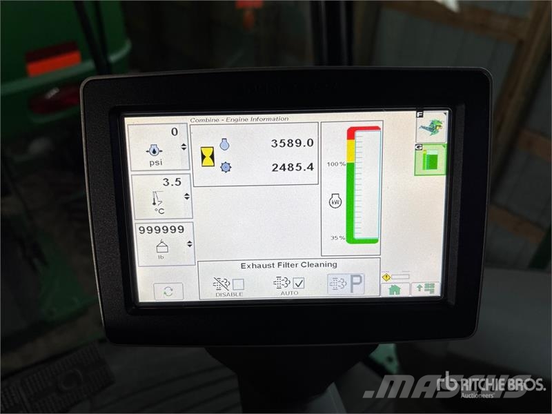 John Deere S670 コンバイン