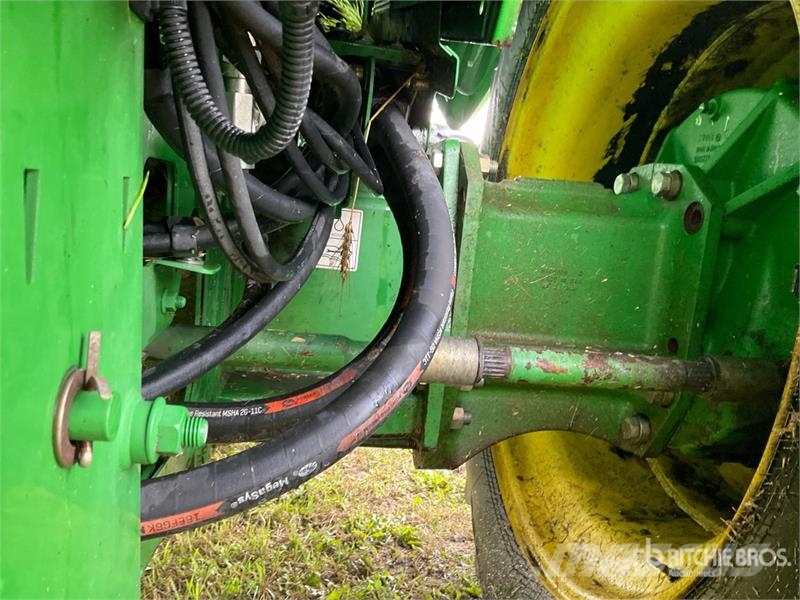 John Deere S670 Moissonneuse batteuse