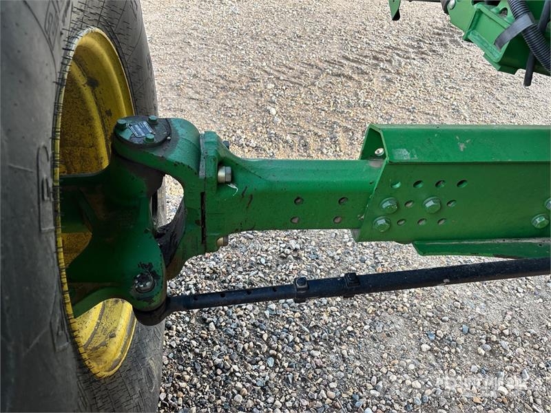 John Deere S670 Kombinované zberacie stroje
