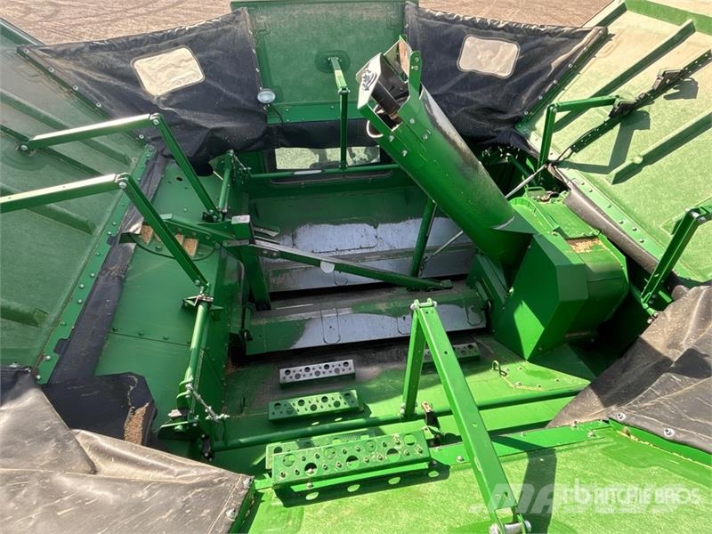 John Deere S680 Mejetærskere