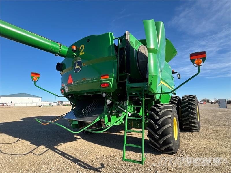 John Deere S680 حصادات